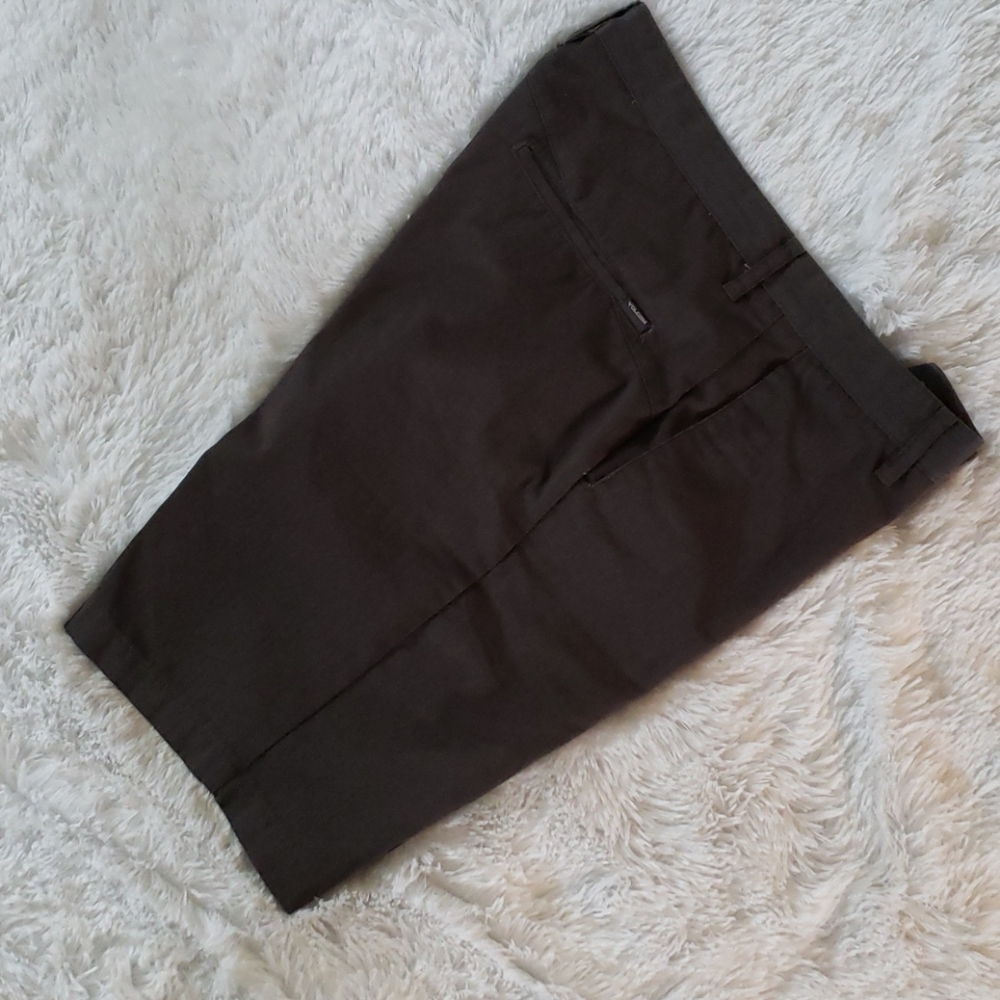 Men's Volcom shorts